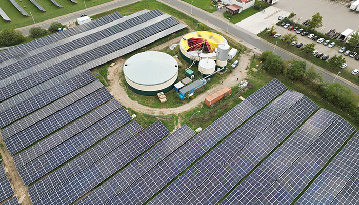 Projekt_1_Lalendorf Solaranlage Feld